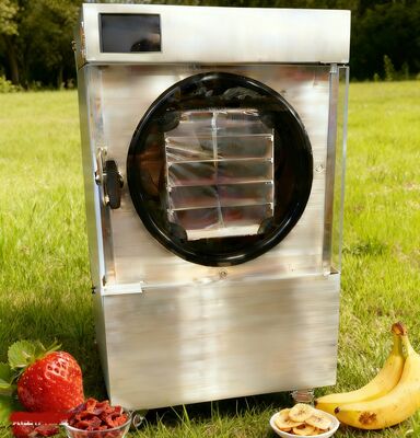 庭からパントリーへ：家庭用フリーズドライヤーで収穫物を保存しましょう。物語を作り、庭師と自給自足を目指す人々をターゲットにしています。